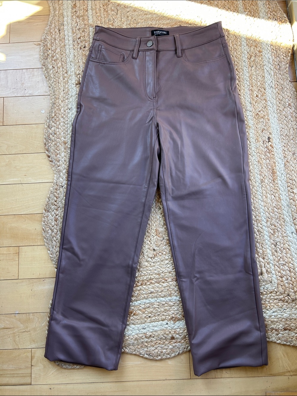 Reitmans Faux Leather Straight-Leg Pants in Mauve Brown Lavendar